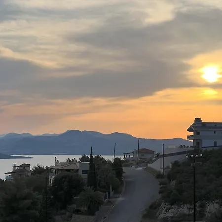 Σπίτι διακοπών Theologos Views *