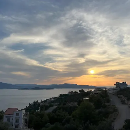 Theologos Views Theologos (Phthiotis)